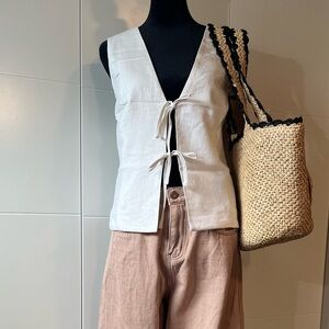 NWT Belle Vere Tie Vest in Linen Blend